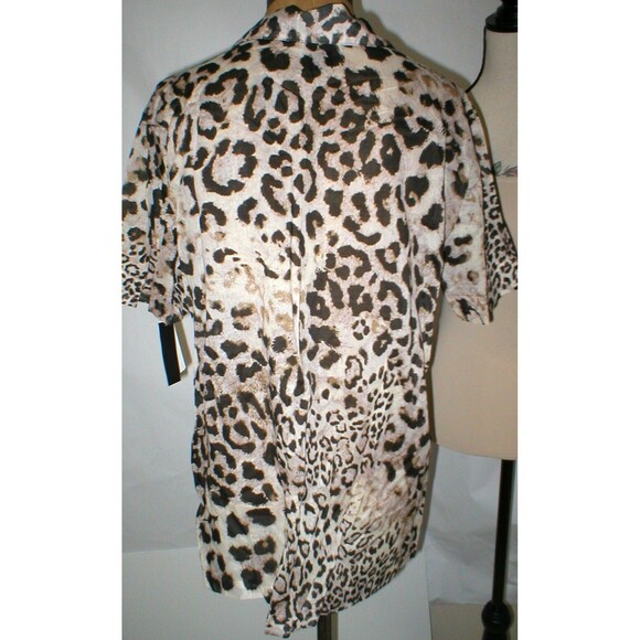 NWT New Natori Blouse Top M Cheetah Womens Tan Brown Button Up Cotton Lightweigh - Picture 4 of 6